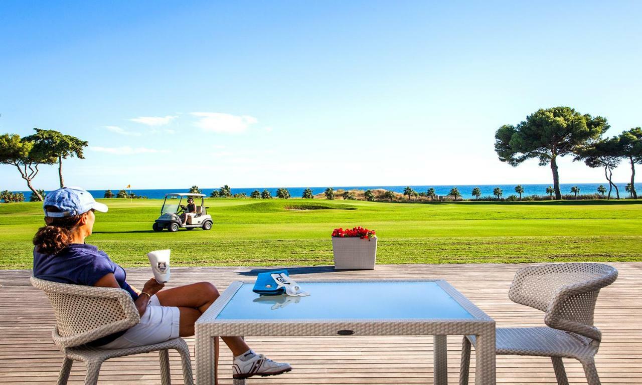 Luxurious Villa Marly I To Two Minutes The Beach Castelldefels Esterno foto